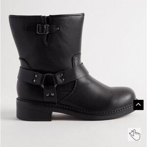 Torrid Midshaft Moto Bootie Size 10